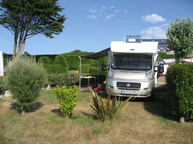 Soc – Camper beschikbaar Finistère Douarnenez