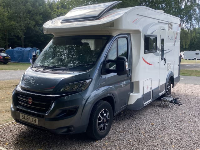 Rolly Roller Team – 4 berth Roller Team semi-integrated from 2019