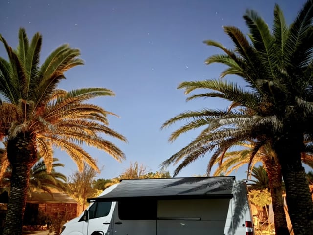 Erl – Autobus Mercedes-Benz a 4 posti letto del 2013