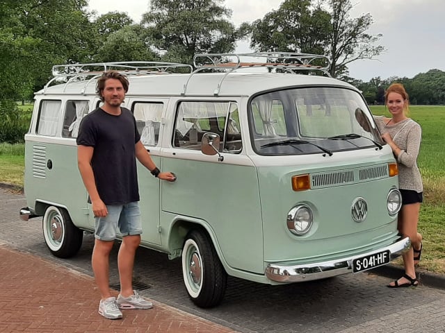 Lientje –  Volkswagen T2 bus uit 1990