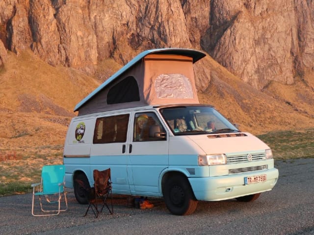 T 4 SAVINGS – SUPER ECONOMICAL. Ideal for long distances