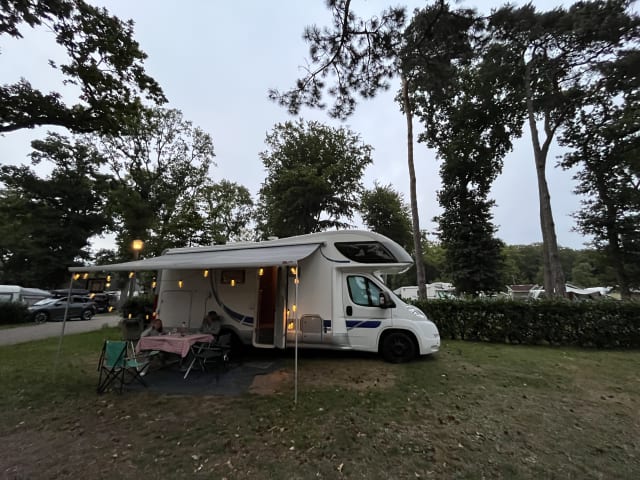 LouLou – 6p McLouis alcove uit 2015