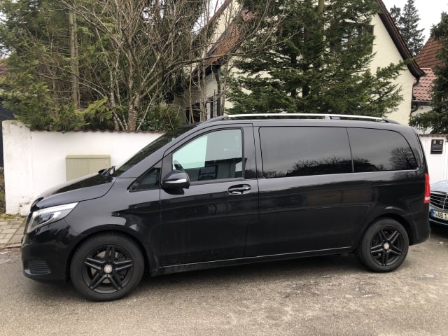 Mercedes V klasse 250 BlueTec Campervan met 2 bedden volledig uitgerust 190pk