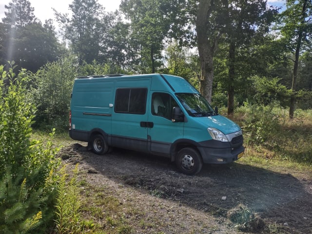 Ivy – Iveco Daily uit 2013 voor 2 personen