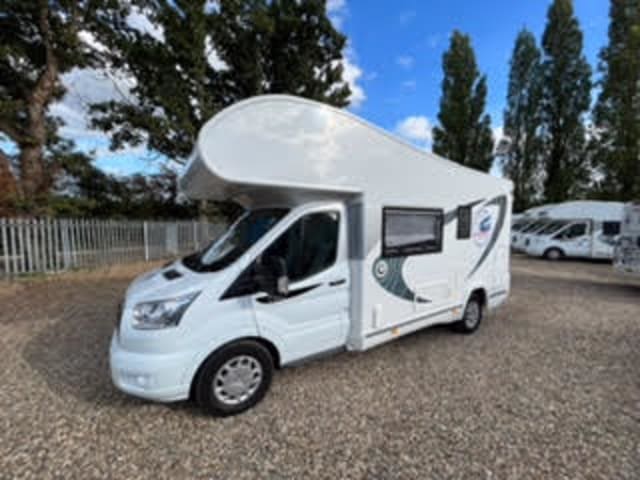 AE19BHX – Chausson Bristol, 6 Schlafplätze