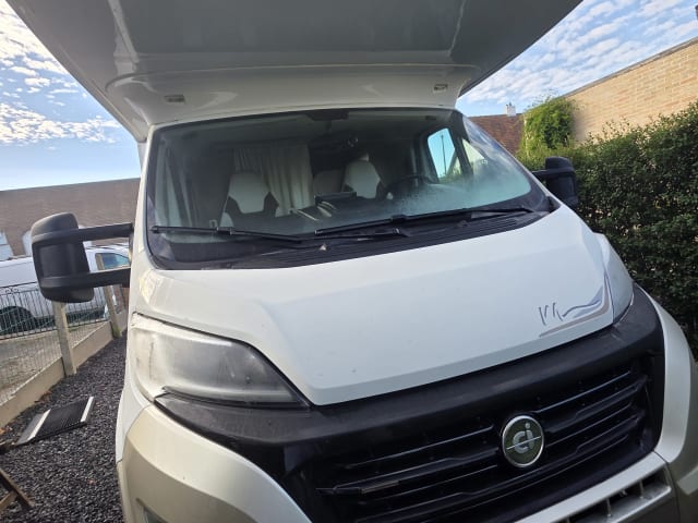 Familiaal camper – 6p Fiat alcove uit 2016