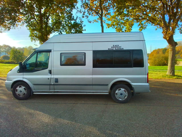 Ford transit 330l buscamper 