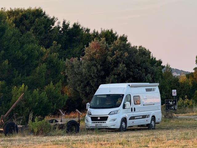 Daniel – 4 berth Fiat bus from 2019