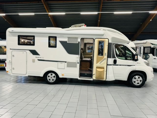 Adria Mobil  – Camping-car semi-intégré Adria Mobil ! 