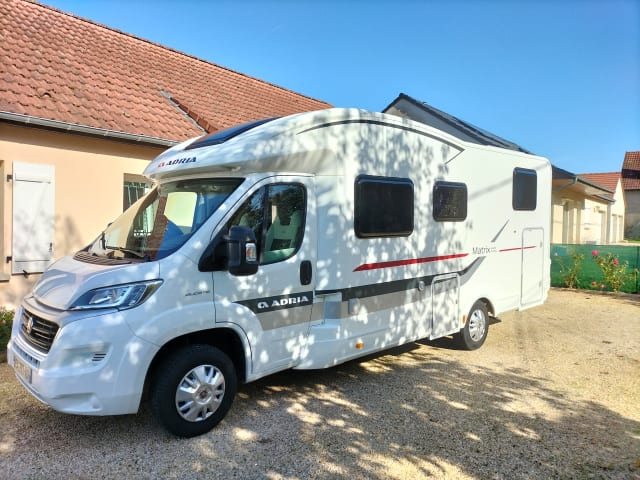 Le Pépère  – ADRIA MATRIX 670 SL 5 PLACES CG