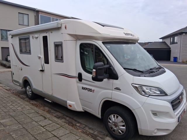 Moby – 3p Rapido semi-integrated uit 2016