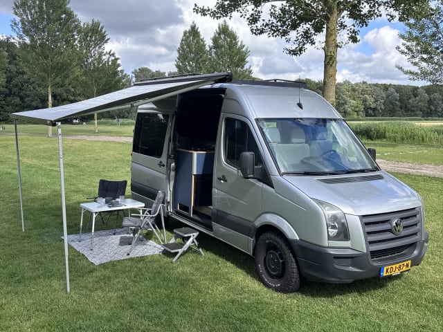 2-seater Volkswagen bus from 2009 - new 