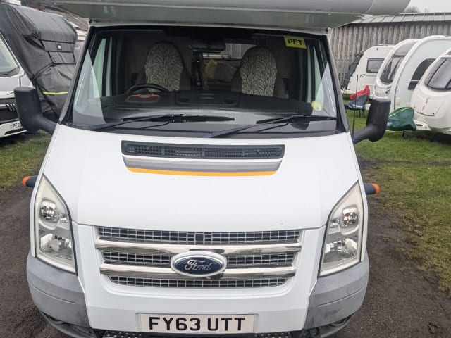 Babba – 4 berth Ford alcove from 2013