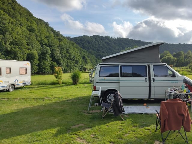 Cody – 4p Volkswagen campervan uit 1992