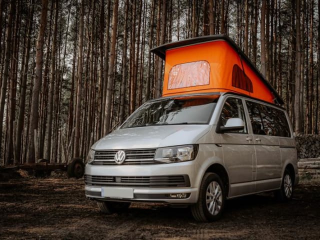 Georgie – VW T6 Campervan avec assurance tous risques