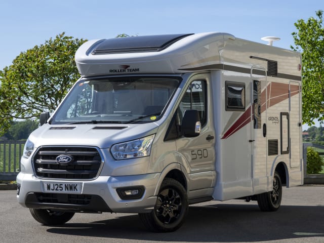 NWK – Compact & Narrow 2 Berth Motorhome