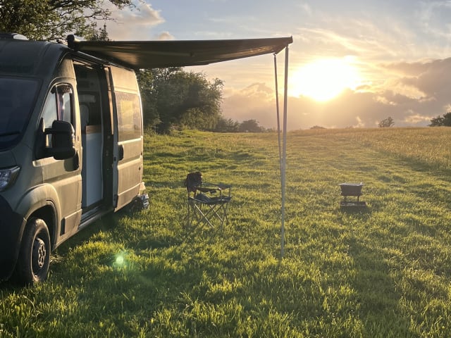 Bruce – Fully Off Grid | Insurance Included | ULEZ Compliant
