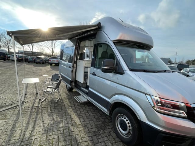 Volkswagen Grand California 600 4-seater Automatic