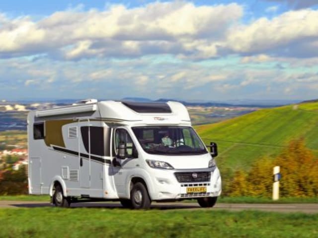  Carado camper, bj 2020 voor 4 personen