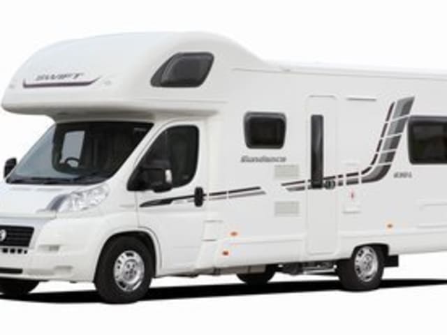 Harris – 6 Berth Low Profile Swift Motorhome