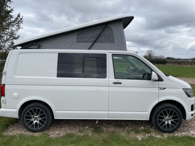 2/4 berth VW T6 Campervan With Heating