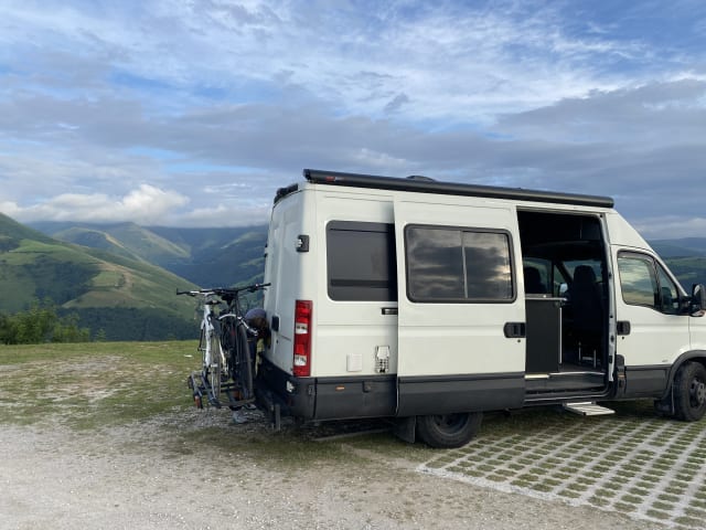 Sport.vanlife  – Wannabee 4x4 Iveco buscamper