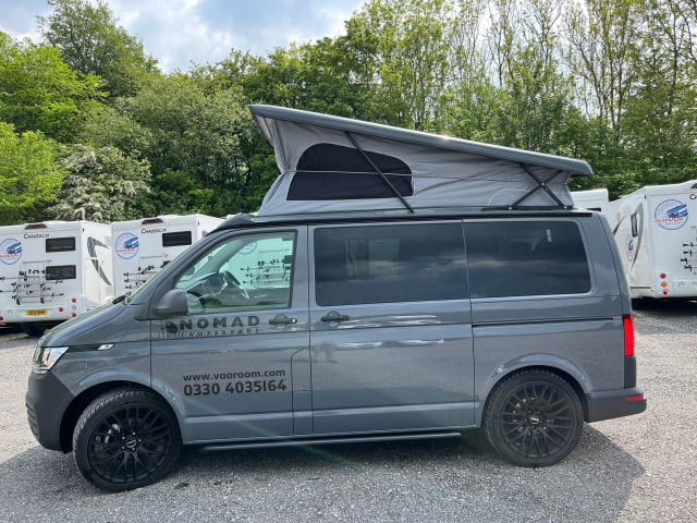 YS22RYH NOMAD Romford – 4-persoons Nomad Camper Bristol