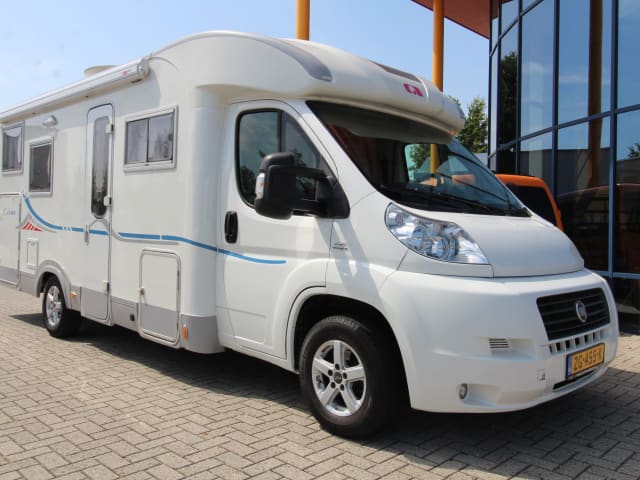 CAMPER DE LUXE 2 PERSONNES A LOUER