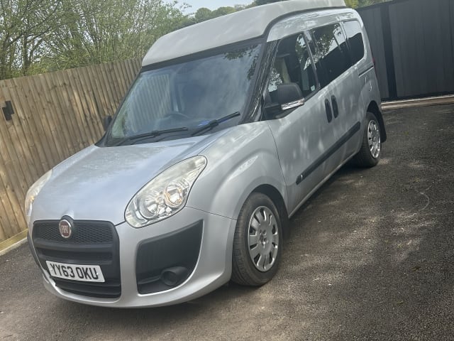 Mini moo – 2014 Fiat doblo 3 birth campervan