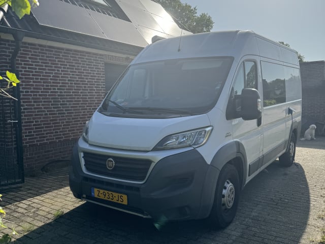 2024 Professioneel omgebouwde buscamper Fiat Ducato 