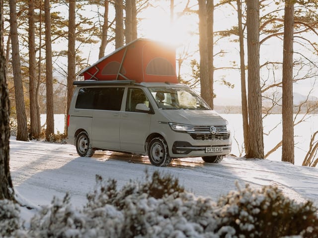 Camper Volkswagen a 4 posti letto dal 2021