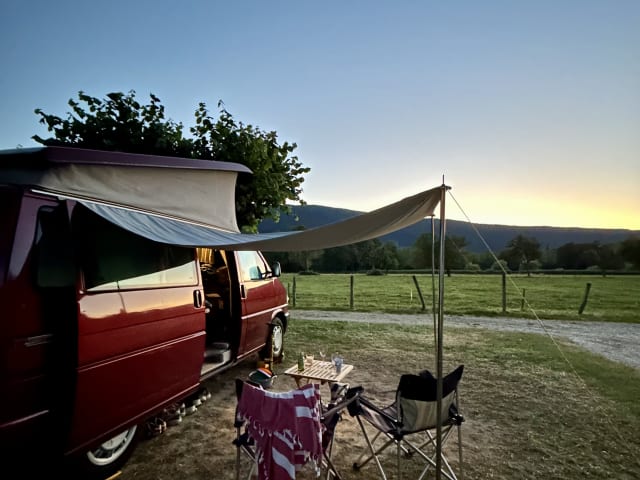 Volkswagen T4 camper ruby red🔴