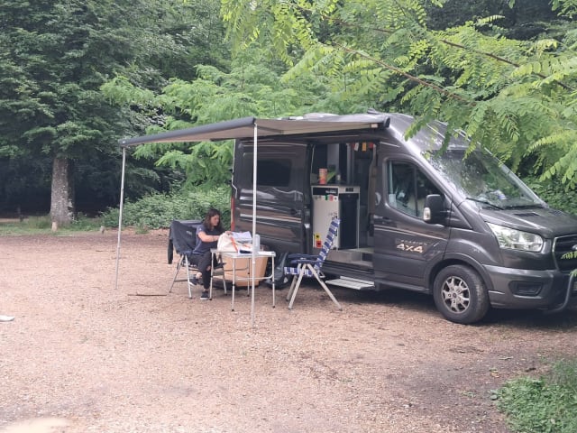 Ford-Campervan mit 2 Sitzen ab 2024