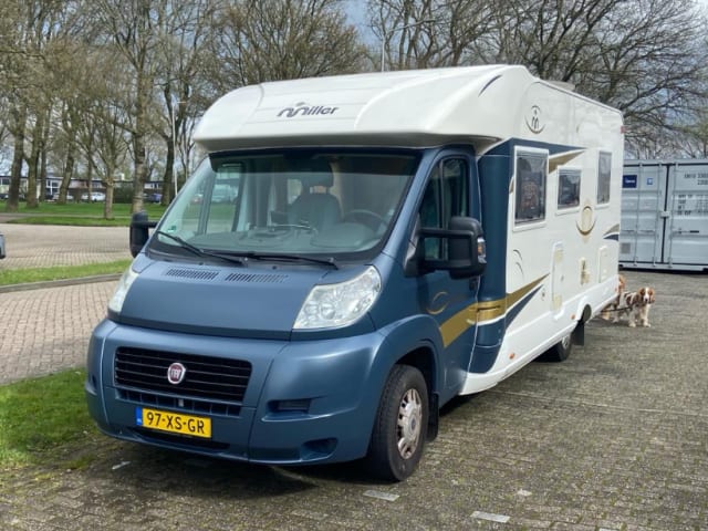 Hoogseizoen nog open  – Comfortable, spacious, neat camper with many options