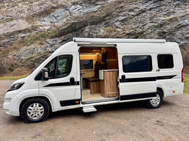 PRUDENCE – Autobus Peugeot a 4 posti letto dal 2022