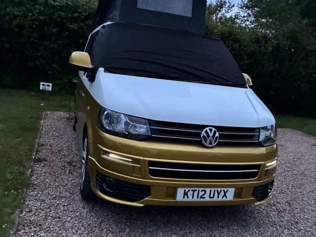 Katie – 4 berth Volkswagen campervan from 2012