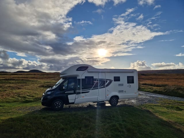 Hendy  – 6 berth Swift edge from 2021