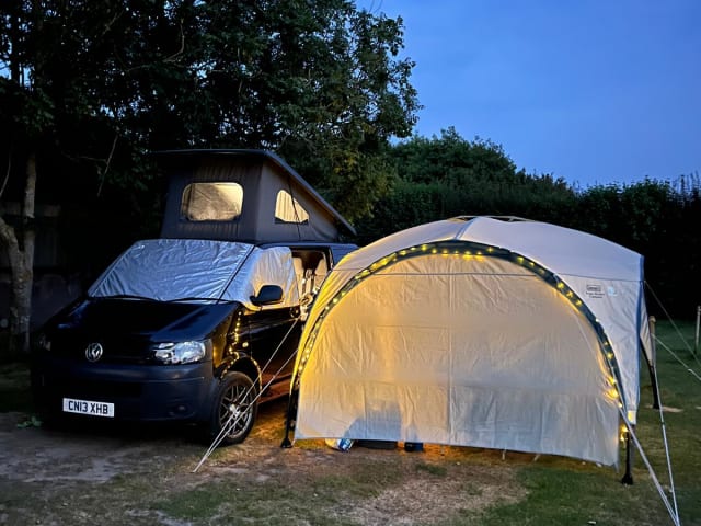 Monty – "Monty" Super Cool, Powerful, Cruisy,  VW T5 Camper