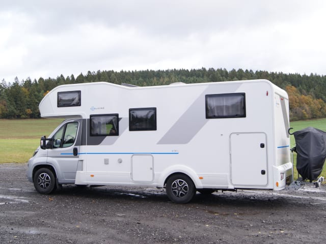 FreeLiving – AUTOMATIC with level system, extra long beds. ALSO WINTER