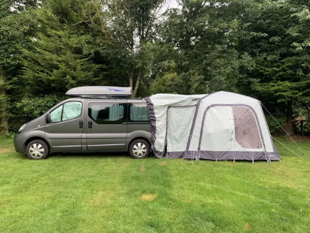 Renee – 2 berth Renault campervan from 2009