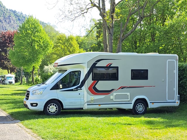 4p Challenger semi-integrated uit 2020
