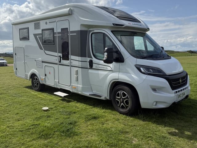 ADRIA Matrix Axess 600 SL