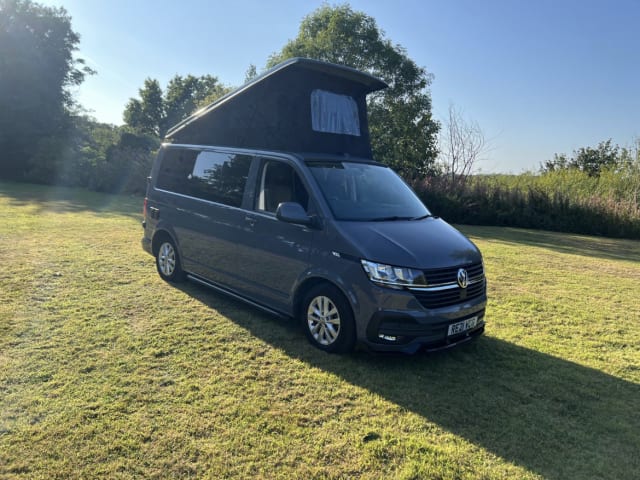 Rita  – 4 berth Volkswagen campervan from 2021