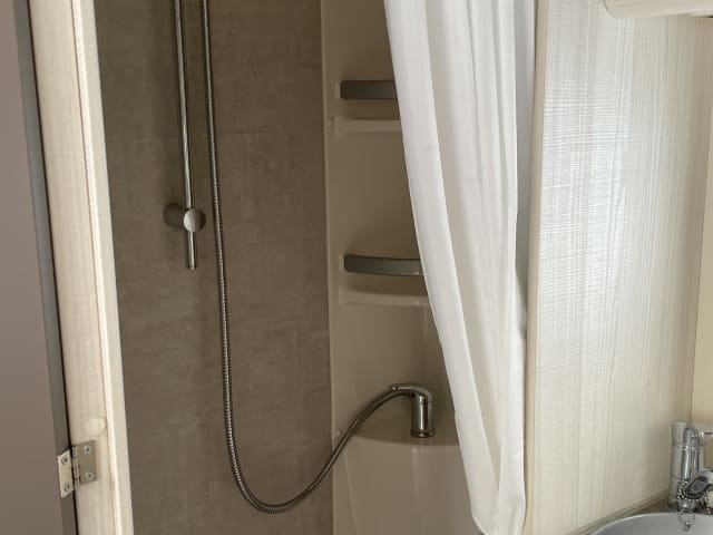 Wohnmobil  – Camper