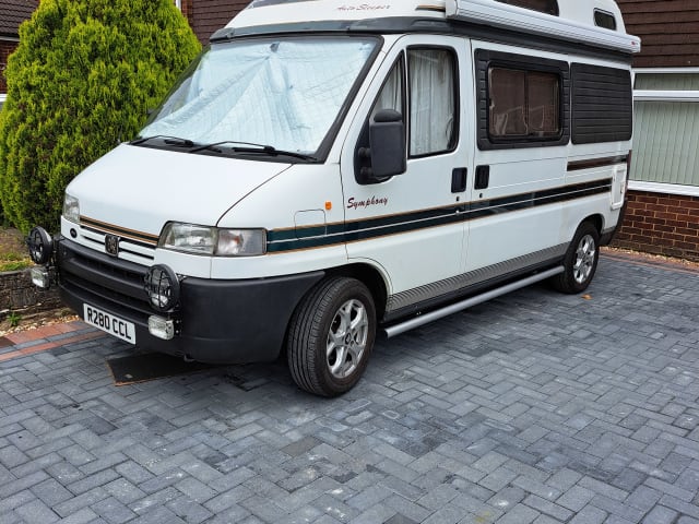 2 berth Auto-Sleeper Symphony  1998 2.0lt petrol