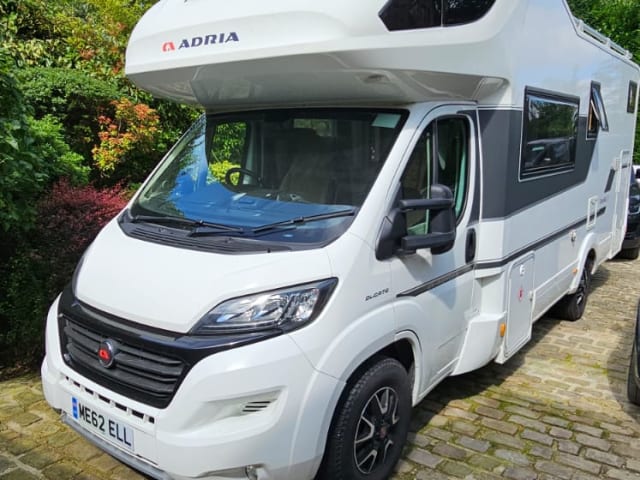 MESHELL – 7 berth Adria Mobil XL Plus 670 from 2019