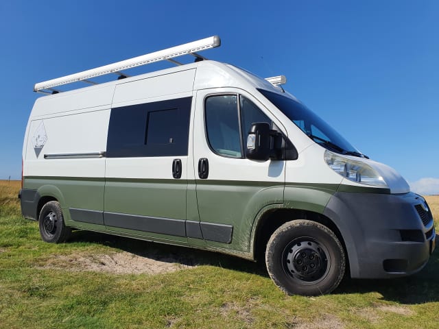 Camping-car hors réseau super atmosphérique et aventureux !