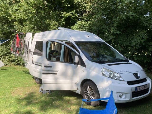 Soulmate – 1p Peugeot bus uit 2010