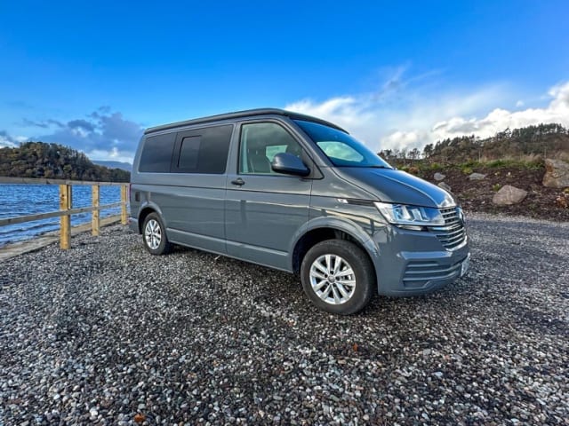 Acorn – 4 Berth Luxury VW Pop Top Campervan Loch Lomond