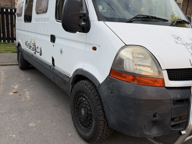 Living the dream  – 3 berth Renault campervan from 2006